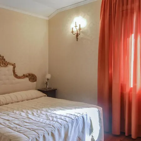Stunning In Trodica Di Morrovalle Apartament *